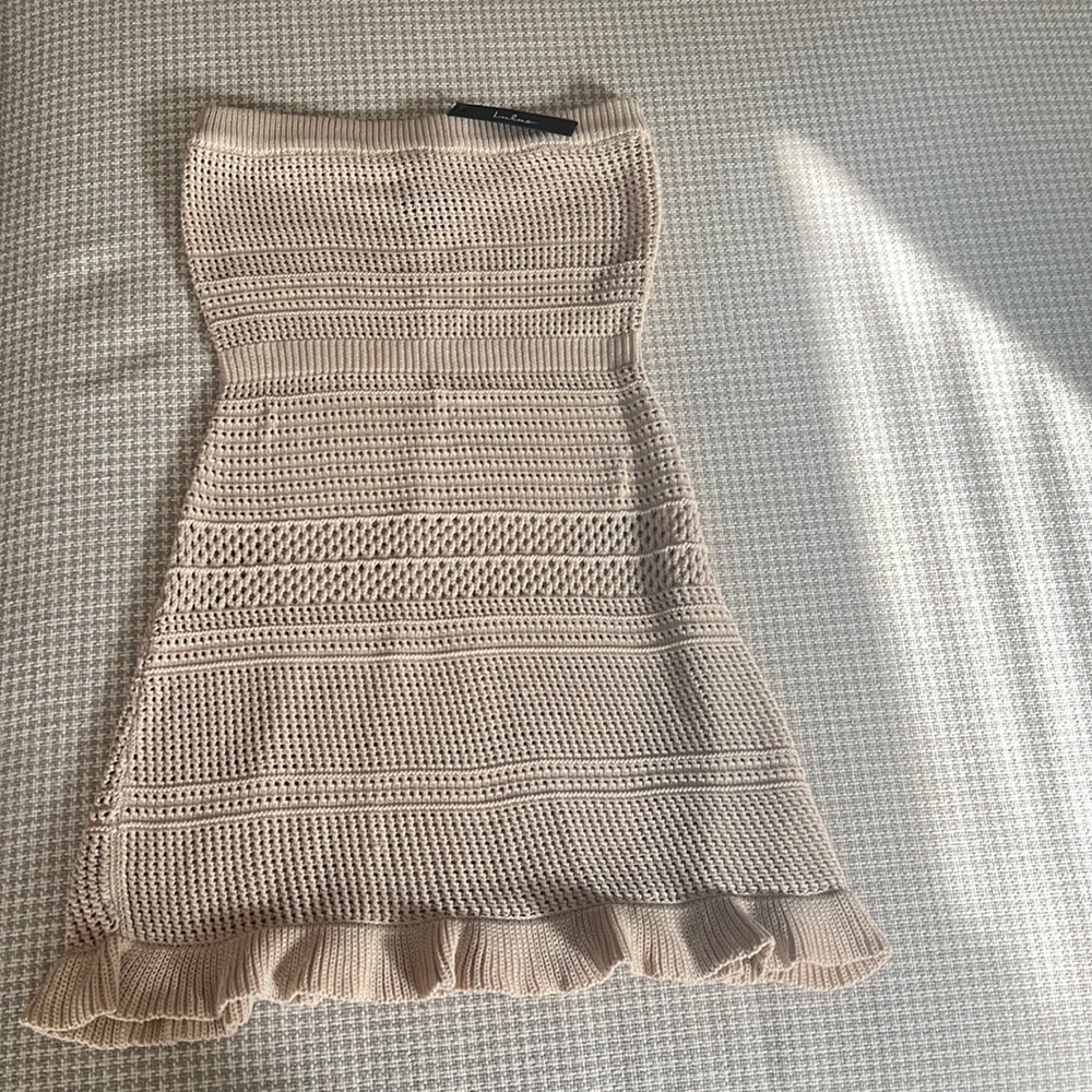 Brand new with tags! Lulus crochet coverup dress